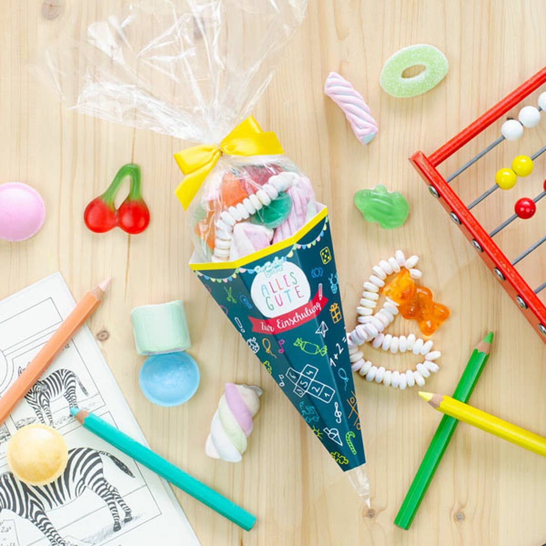 Zuckertüte Einschulung Bunte Süßigkeiten Mischung Kinder - Bild 2
